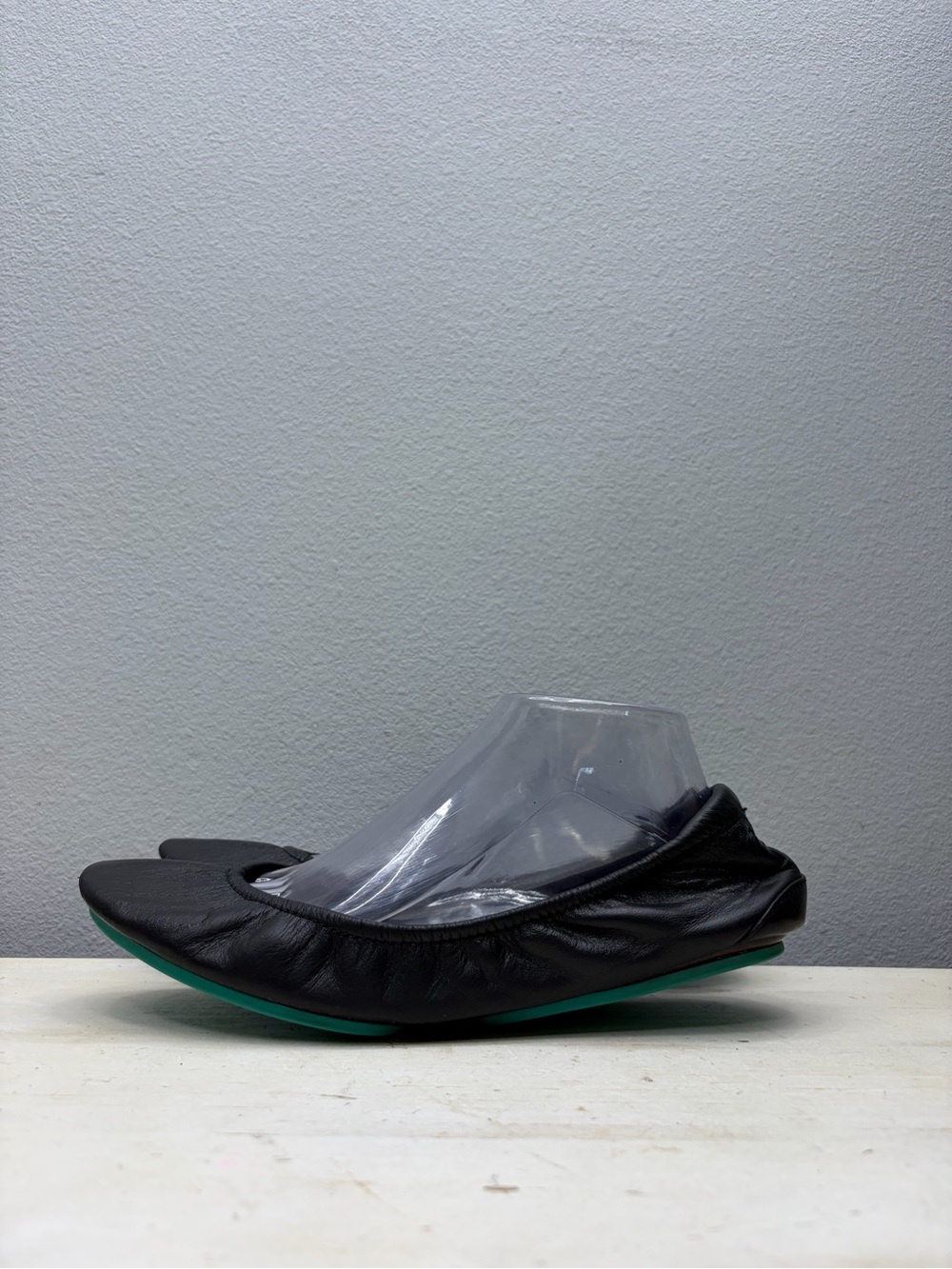 Tieks Black Leather Flats Size 11